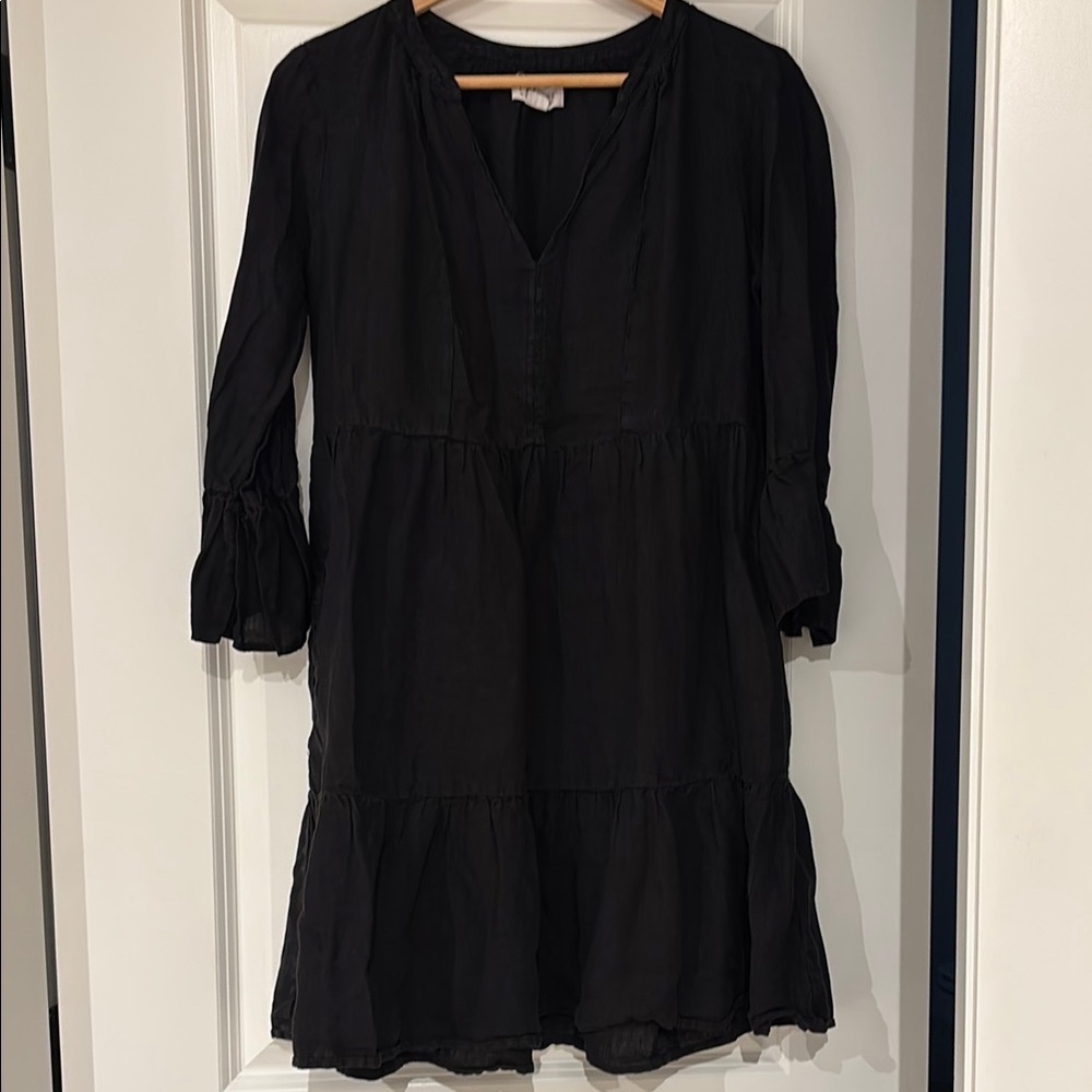 Velvet by Graham & Spencer Black Tiered Tunic Dress